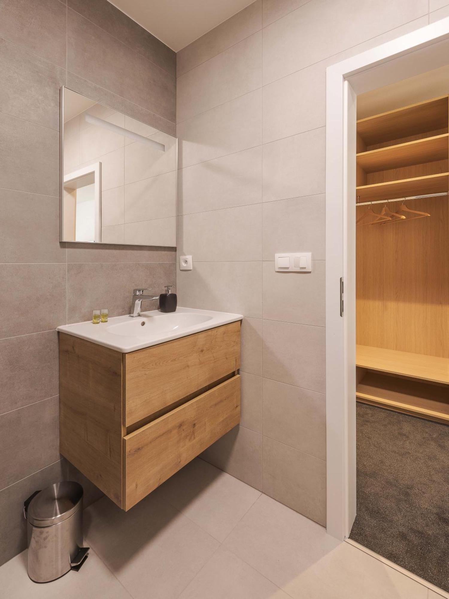 Hotel Taxis Bratislava - New Rooms Exterior photo